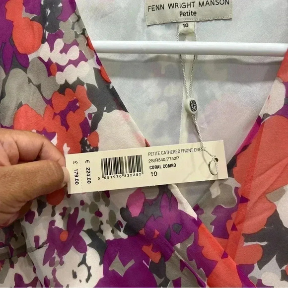 FENN WRIGHT MANSON PETITE GATHERED FRONT DRES size 10 - Picture 3 of 13